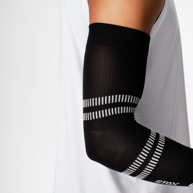 Running Arm Sleeves Unisex Black/Light Grey